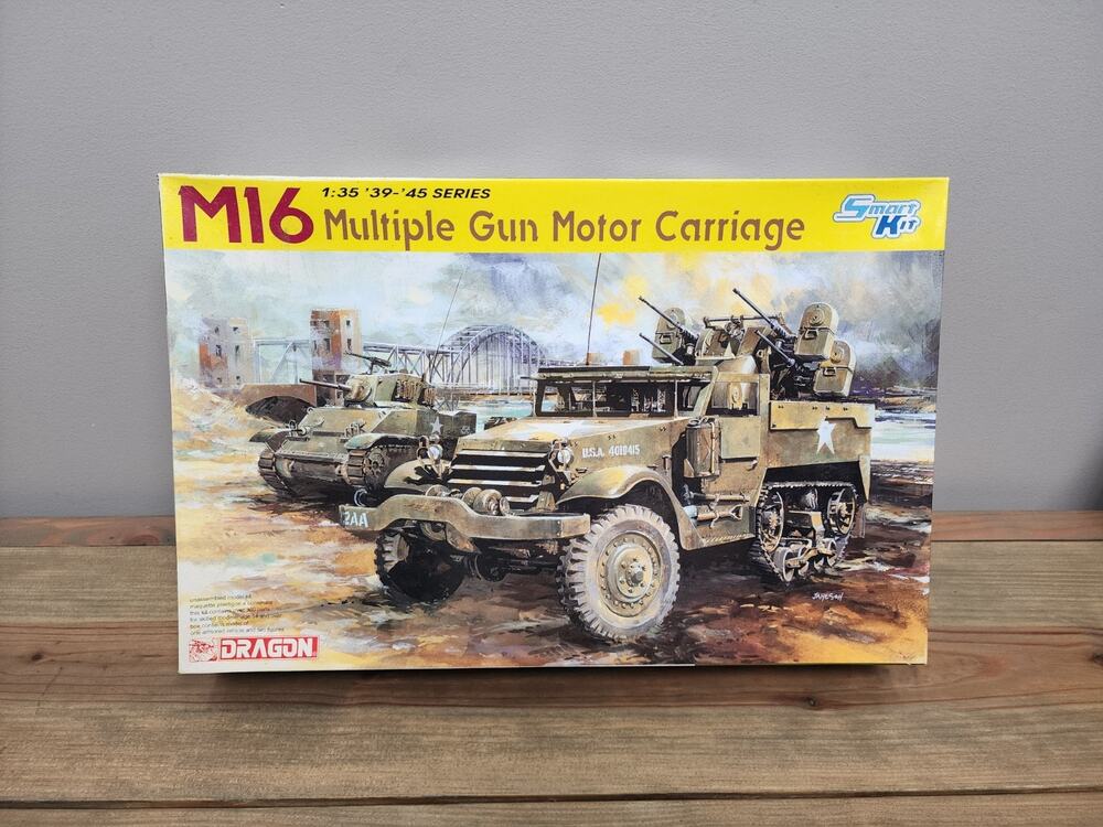 Dragon 6381 M16 Multiple Gun Motor Carriage 1/35 Plastic Model